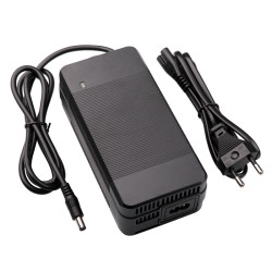 Li-ion Battery Charger 13S...
